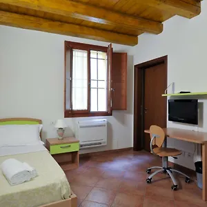 Hotel apartamentowy Cavazza, Bolonia